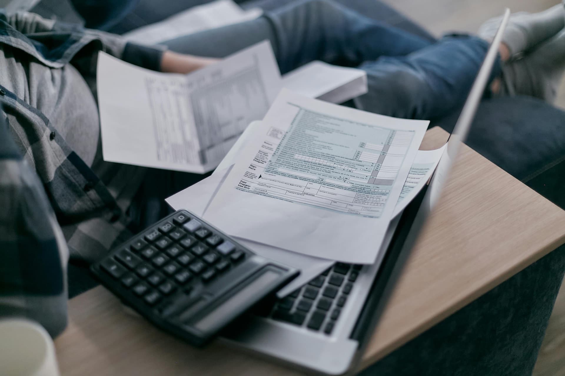 Practical daily life — banking, coworking, and building local routines — changes significantly with each status