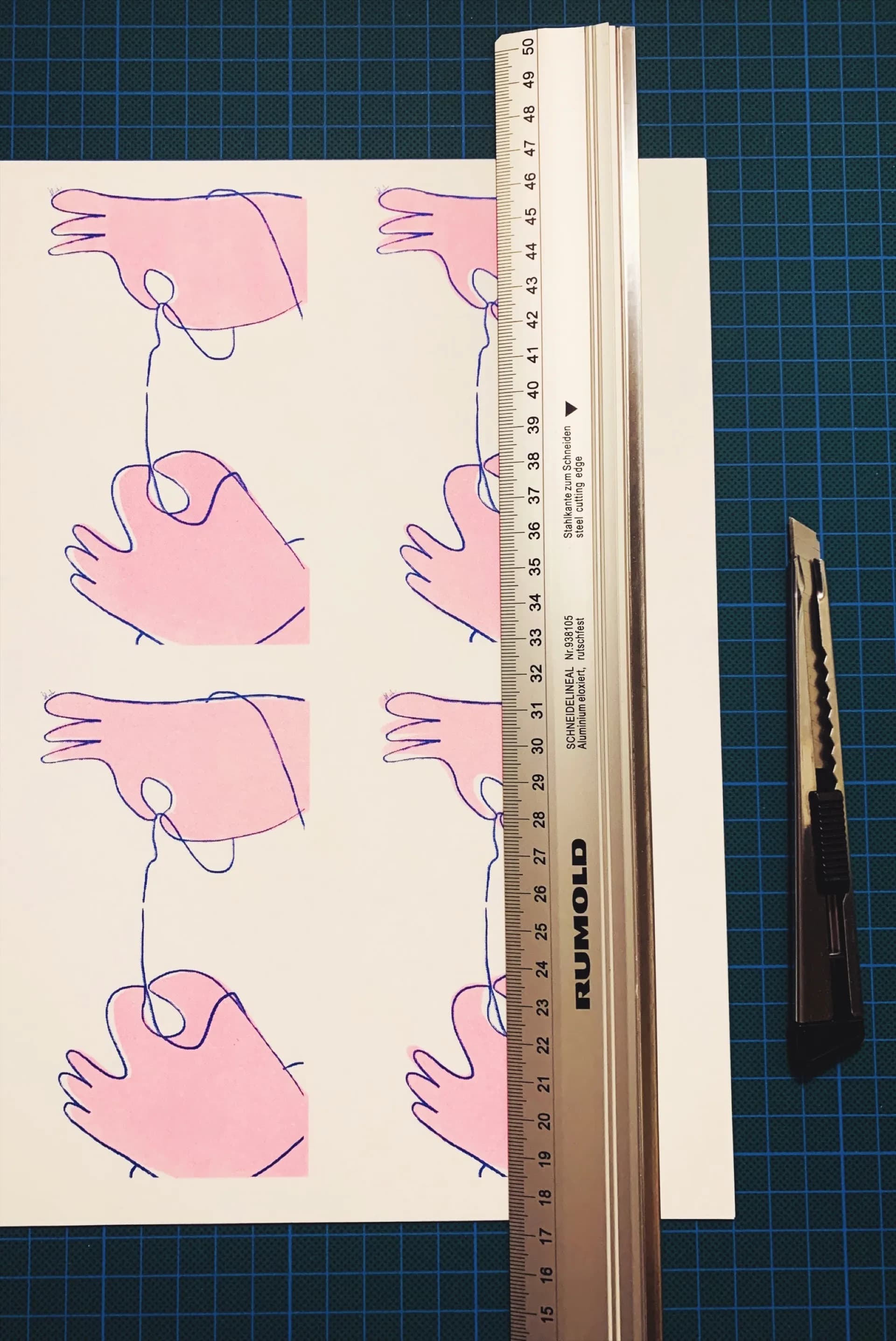 « Precarity », 2022 — impression Riso d'Alexandra Nikolova