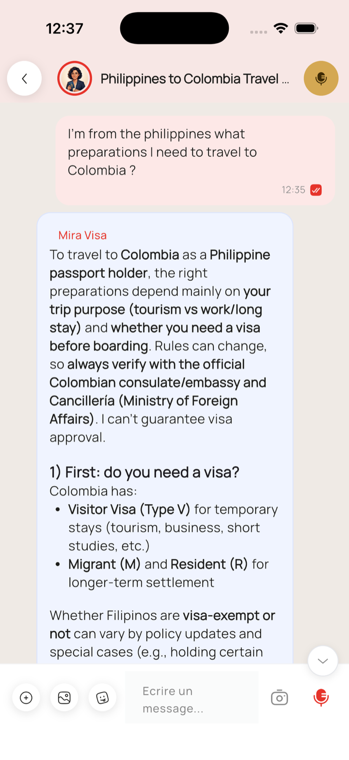 Ein Mira-AI-Agent auf einem Handy, der im Chat eine Frage zu Reise und Visum beantwortet